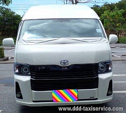 VAN VIP 9 SEATS